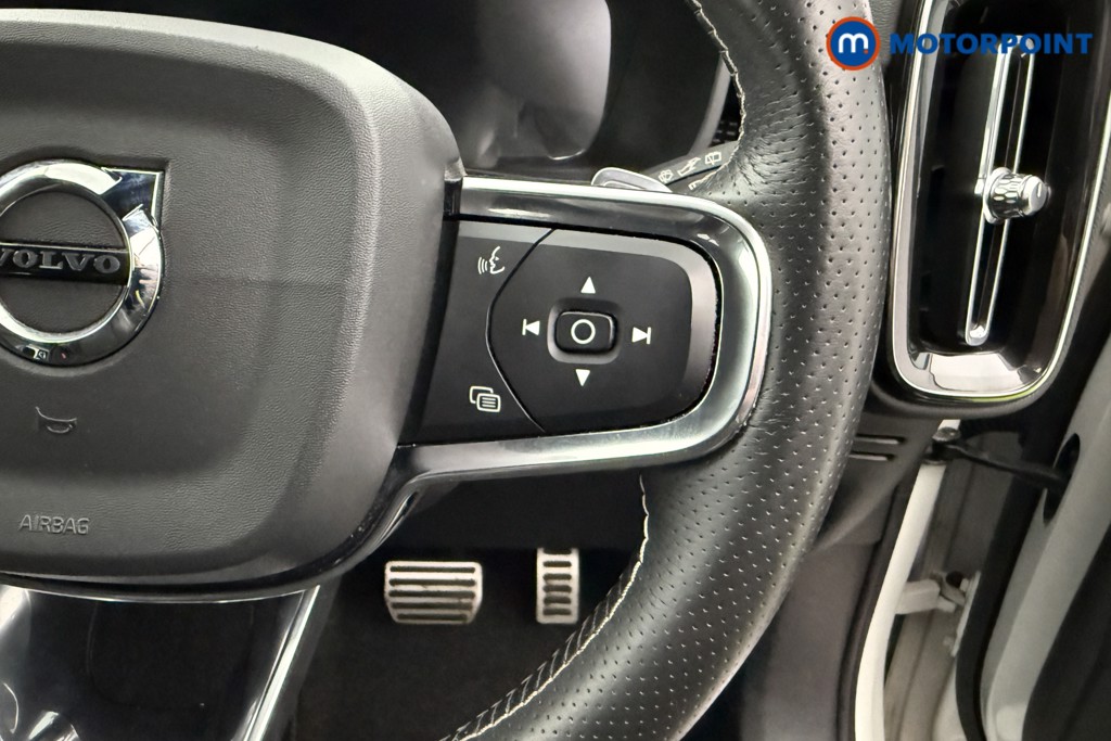 Volvo Xc40 R Design Pro Automatic Diesel SUV - Stock Number (1628691) - 4th supplementary image