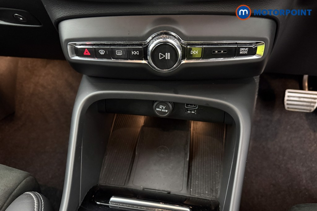 Volvo Xc40 R Design Pro Automatic Diesel SUV - Stock Number (1628691) - 15th supplementary image