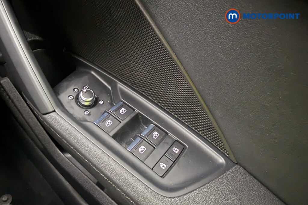 Audi A3 S Line Automatic Petrol Plug-In Hybrid Hatchback - Stock Number (1629030) - 15th supplementary image