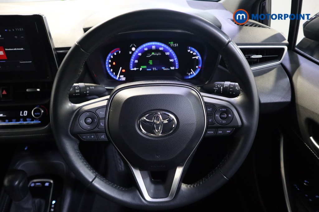 Toyota Corolla Design Automatic Petrol-Electric Hybrid Estate - Stock Number (1629392) - 2nd supplementary image