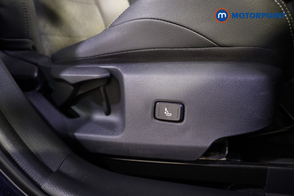 Toyota Corolla Design Automatic Petrol-Electric Hybrid Estate - Stock Number (1629392) - 15th supplementary image