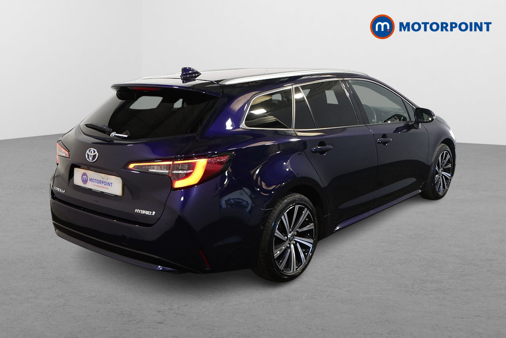 Toyota Corolla Design Automatic Petrol-Electric Hybrid Estate - Stock Number (1629392) - Drivers side rear corner