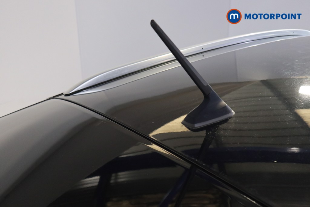 Renault Captur Iconic Manual Petrol SUV - Stock Number (1629725) - 28th supplementary image