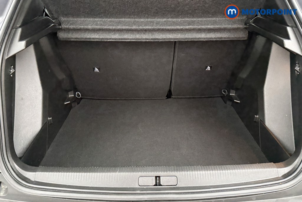 Peugeot 2008 Allure Manual Petrol SUV - Stock Number (1630212) - 19th supplementary image