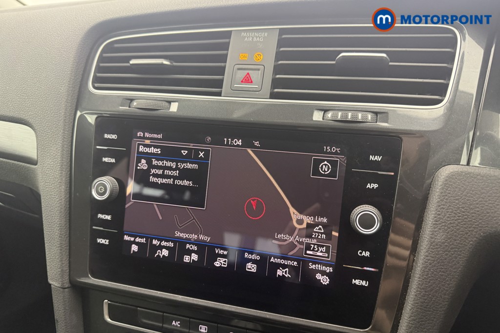 Volkswagen Golf SE Manual Petrol Hatchback - Stock Number (1630811) - 2nd supplementary image