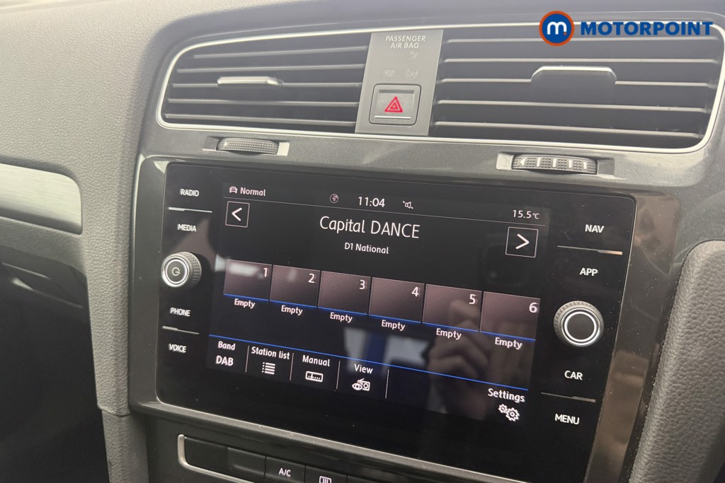 Volkswagen Golf SE Manual Petrol Hatchback - Stock Number (1630811) - 3rd supplementary image