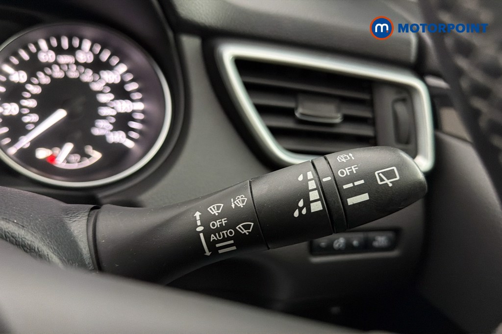 Nissan Qashqai Acenta Premium Manual Petrol SUV - Stock Number (1631619) - 7th supplementary image