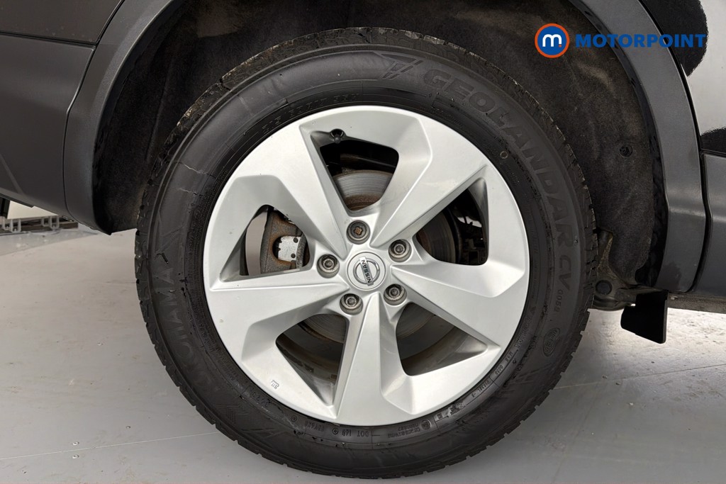 Nissan Qashqai Acenta Premium Manual Petrol SUV - Stock Number (1631619) - 49th supplementary image
