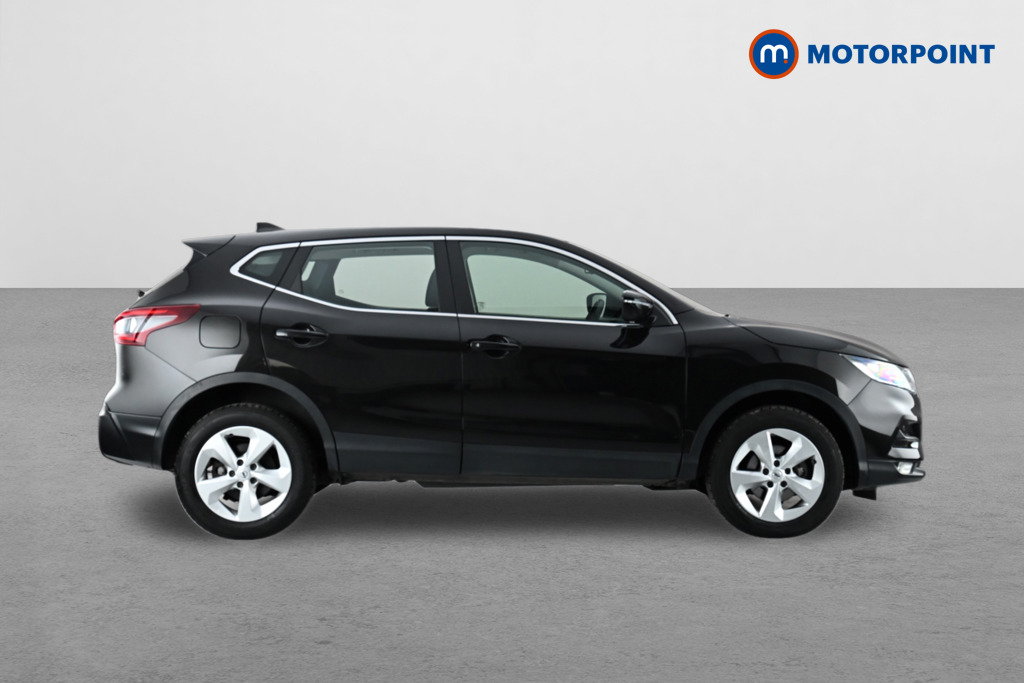 Nissan Qashqai Acenta Premium Manual Petrol SUV - Stock Number (1631619) - Drivers side