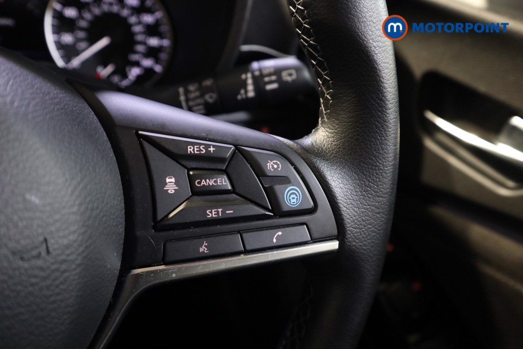 Nissan Juke Tekna-Plus Automatic Petrol-Electric Hybrid SUV - Stock Number (1632313) - 4th supplementary image