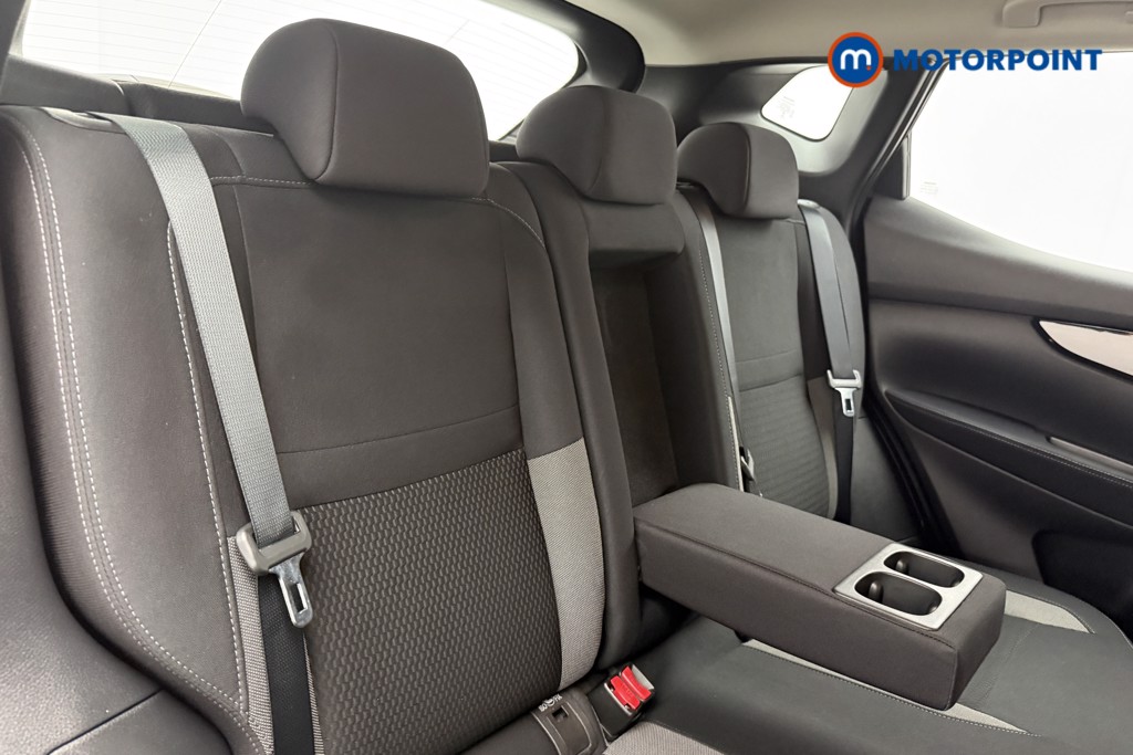 Nissan Qashqai Acenta Premium Manual Petrol SUV - Stock Number (1632629) - 14th supplementary image