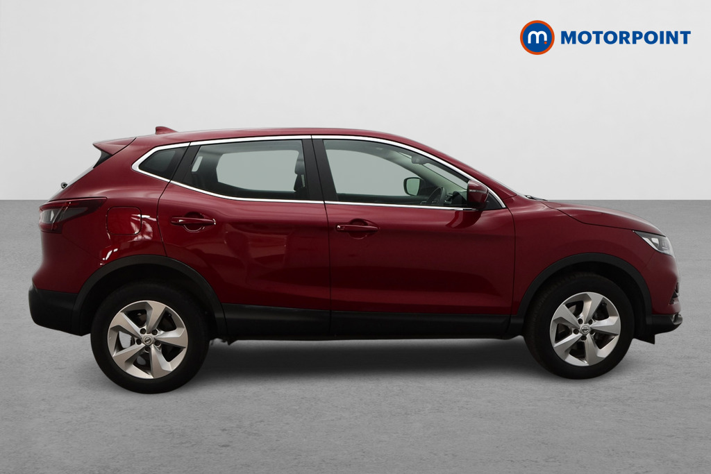 Nissan Qashqai Acenta Premium Manual Petrol SUV - Stock Number (1632629) - Drivers side