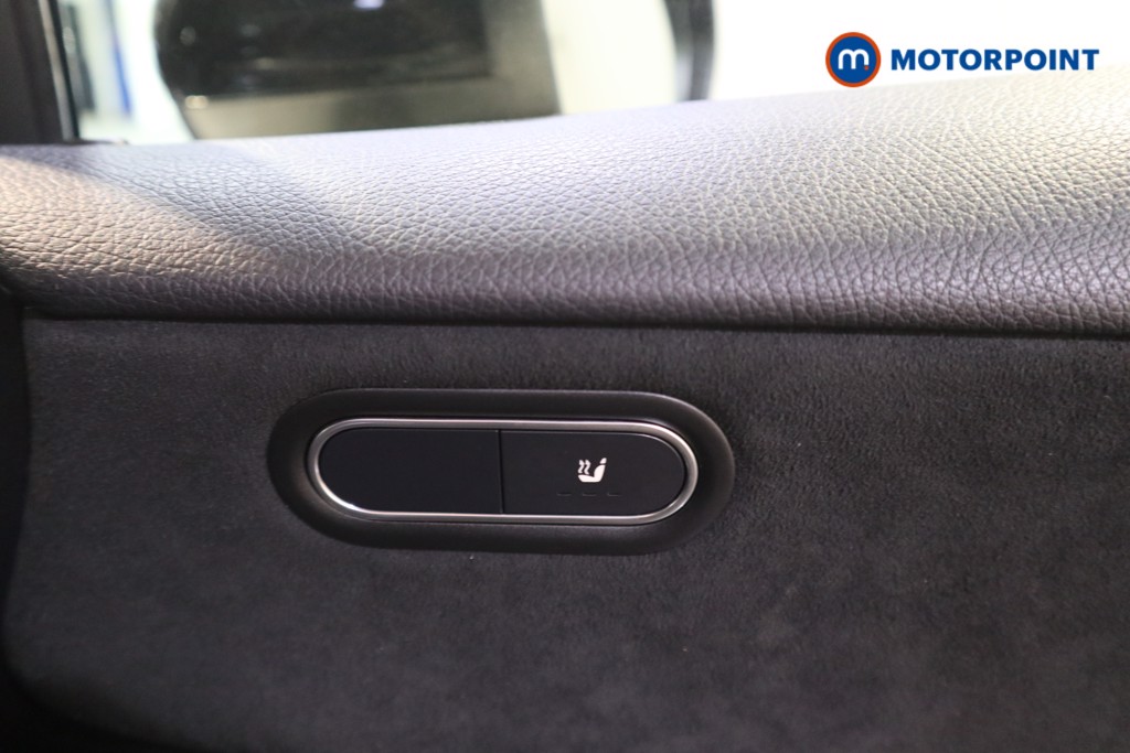 Mercedes-Benz A Class Amg Line Automatic Petrol Hatchback - Stock Number (1632636) - 13th supplementary image