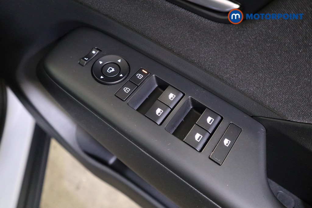 Hyundai Kona Advance Automatic Petrol-Electric Hybrid SUV - Stock Number (1632818) - 15th supplementary image