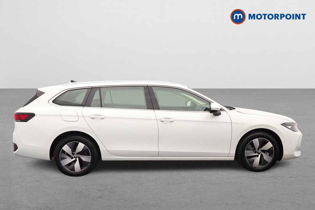 Volkswagen Passat Life Automatic Petrol Plug-In Hybrid Estate - Stock Number (1632925) - Drivers side