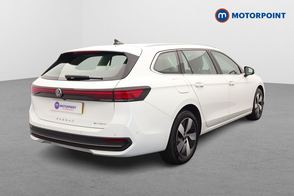 Volkswagen Passat Life Automatic Petrol Plug-In Hybrid Estate - Stock Number (1632925) - Drivers side rear corner