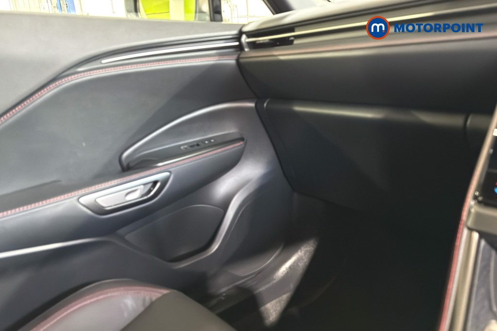 Lexus LBX Premium Plus Automatic Petrol-Electric Hybrid SUV - Stock Number (1633077) - 11th supplementary image