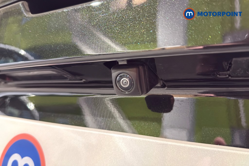 Lexus LBX Premium Plus Automatic Petrol-Electric Hybrid SUV - Stock Number (1633077) - 36th supplementary image