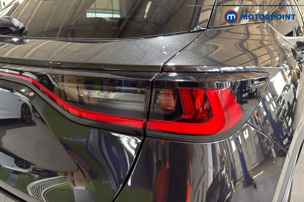 Lexus LBX Premium Plus Automatic Petrol-Electric Hybrid SUV - Stock Number (1633077) - 38th supplementary image