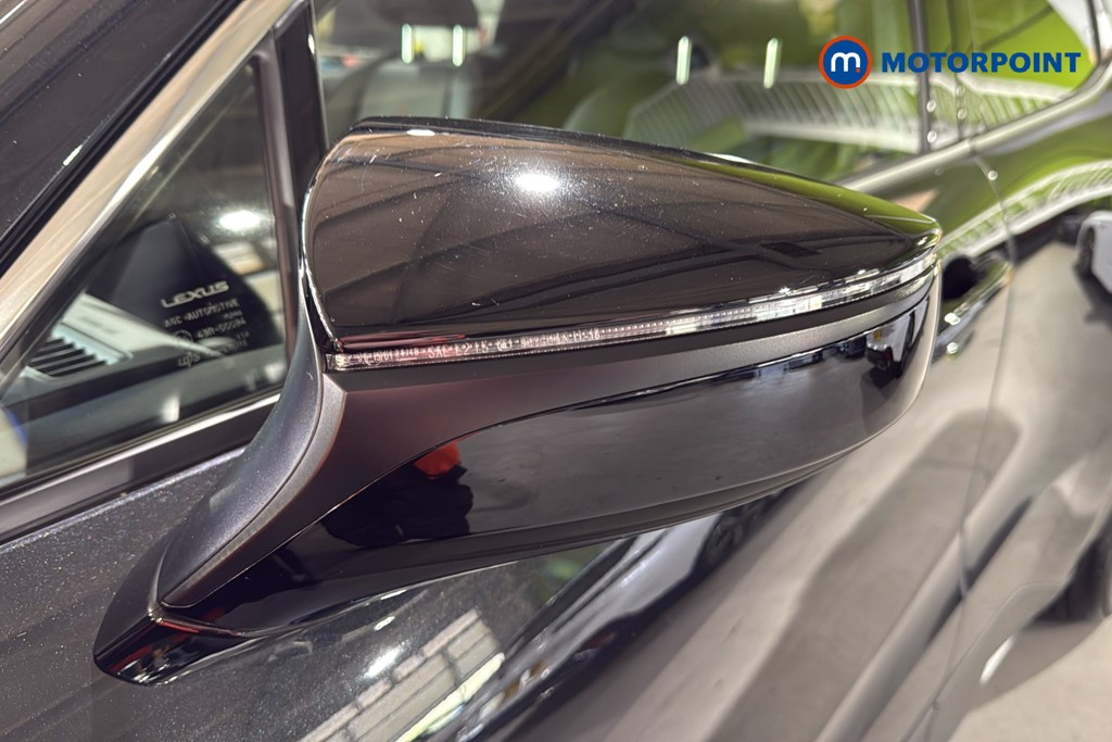 Lexus LBX Premium Plus Automatic Petrol-Electric Hybrid SUV - Stock Number (1633077) - 43rd supplementary image