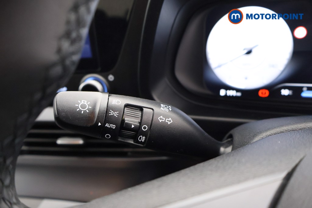 Hyundai I20 Premium Manual Petrol Hatchback - Stock Number (1633216) - 5th supplementary image