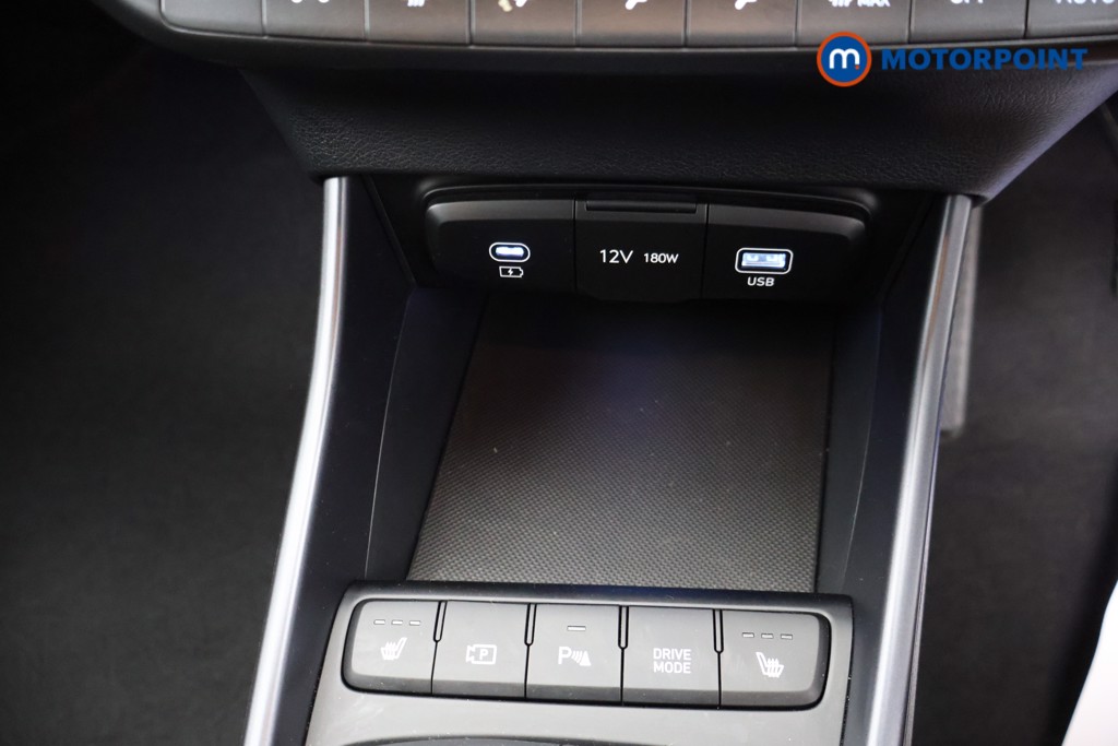 Hyundai I20 Premium Manual Petrol Hatchback - Stock Number (1633216) - 11th supplementary image