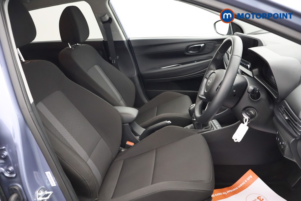 Hyundai I20 Premium Manual Petrol Hatchback - Stock Number (1633216) - 15th supplementary image