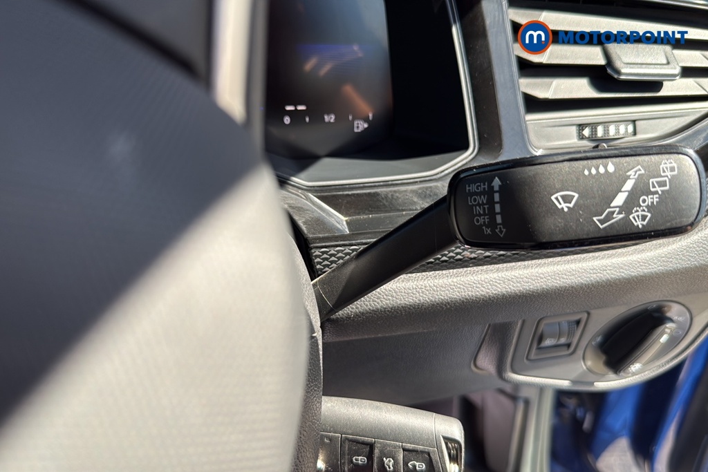 Volkswagen Polo Life Manual Petrol Hatchback - Stock Number (1633453) - 6th supplementary image