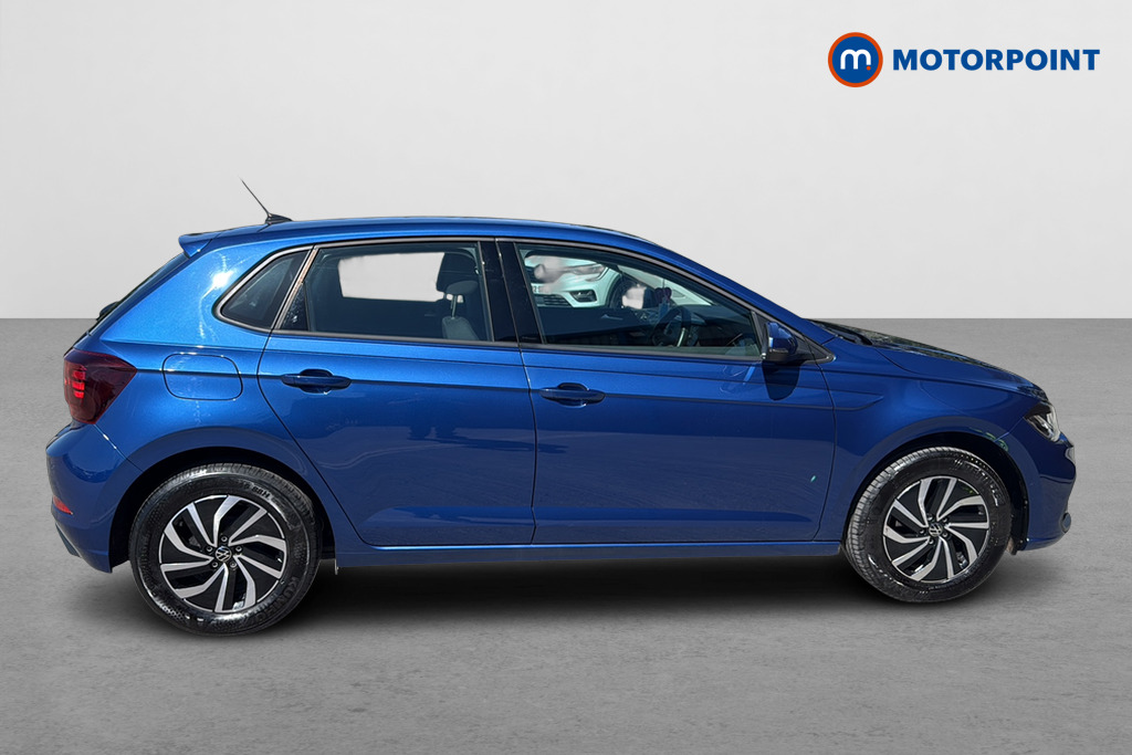 Volkswagen Polo Life Manual Petrol Hatchback - Stock Number (1633453) - Passenger side