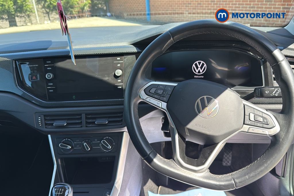 Volkswagen Polo Life Manual Petrol Hatchback - Stock Number (1633453) - 1st supplementary image