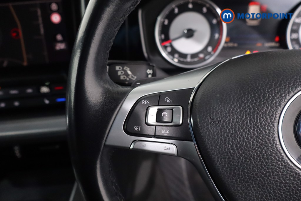 Volkswagen Touareg SEL Automatic Petrol SUV - Stock Number (1633806) - 7th supplementary image