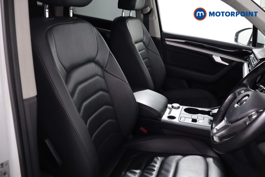 Volkswagen Touareg SEL Automatic Petrol SUV - Stock Number (1633806) - 24th supplementary image