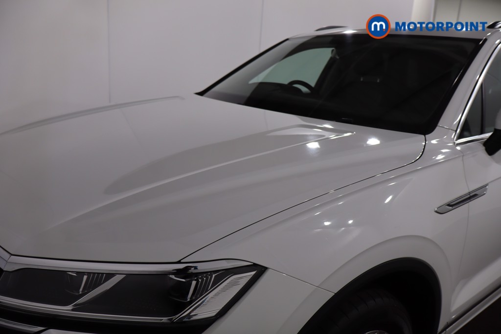 Volkswagen Touareg SEL Automatic Petrol SUV - Stock Number (1633806) - 29th supplementary image