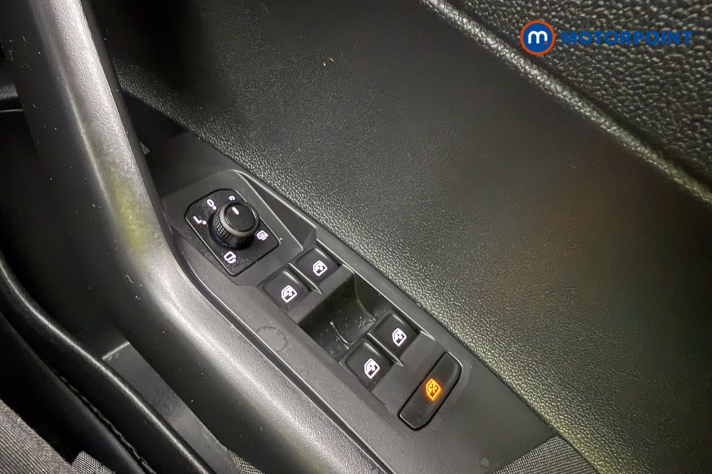 Volkswagen Taigo Life Manual Petrol SUV - Stock Number (1633843) - 15th supplementary image