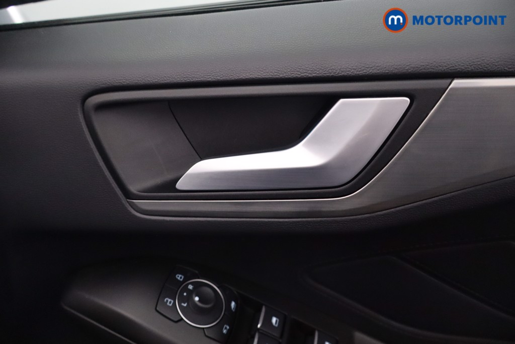 Ford Focus Titanium X Automatic Petrol Estate - Stock Number (1633917) - 16th supplementary image