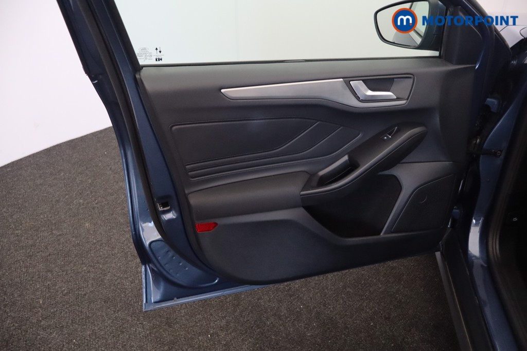 Ford Focus Titanium X Automatic Petrol Estate - Stock Number (1633917) - 29th supplementary image