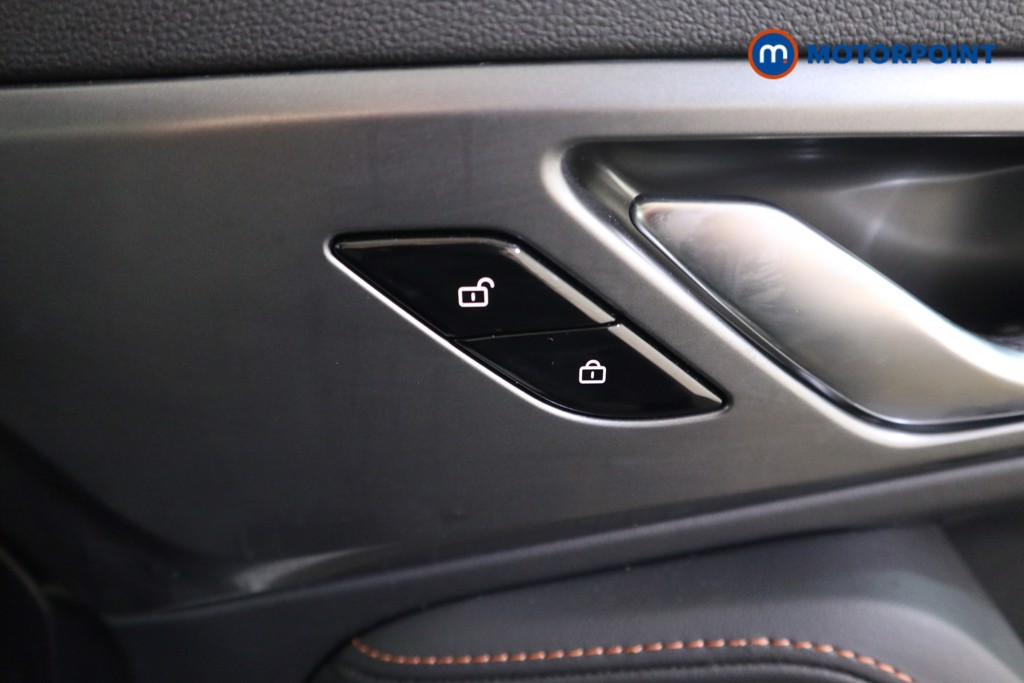 Mg Motor Uk HS Trophy Automatic Petrol-Electric Hybrid SUV - Stock Number (1633963) - 12th supplementary image