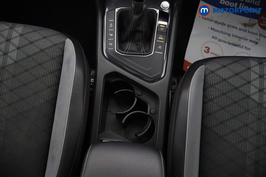 Volkswagen Tiguan R-Line Automatic Petrol SUV - Stock Number (1634261) - 7th supplementary image