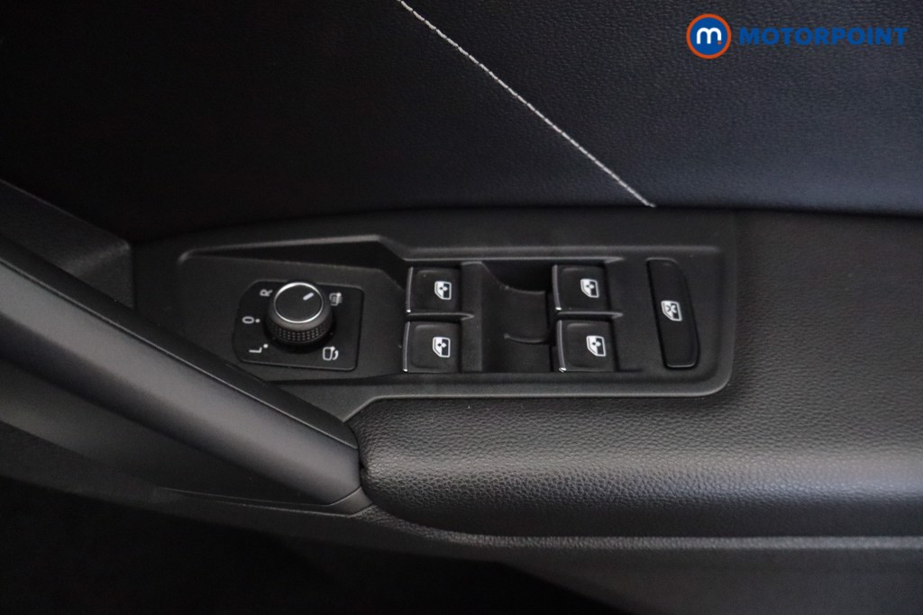 Volkswagen Tiguan R-Line Automatic Petrol SUV - Stock Number (1634261) - 18th supplementary image