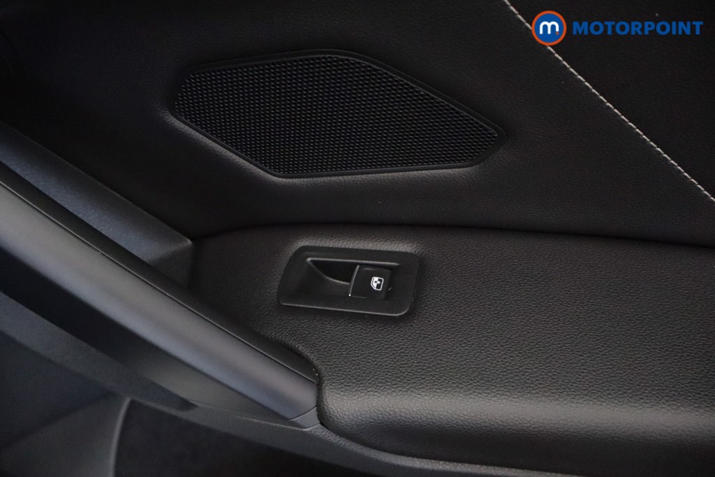 Volkswagen Tiguan R-Line Automatic Petrol SUV - Stock Number (1634261) - 25th supplementary image