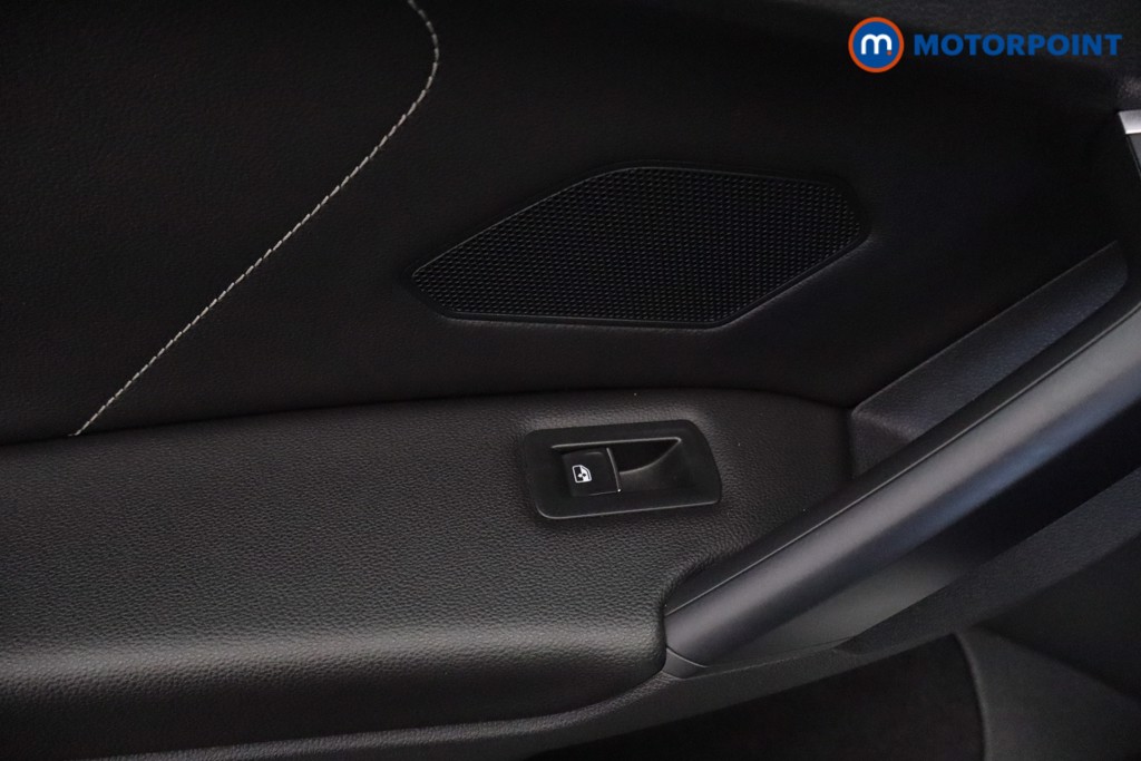 Volkswagen Tiguan R-Line Automatic Petrol SUV - Stock Number (1634261) - 28th supplementary image