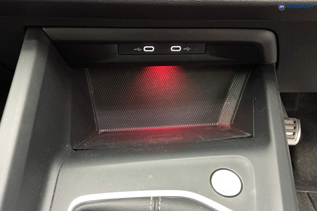 Volkswagen Golf R-Line Manual Petrol Hatchback - Stock Number (1634486) - 19th supplementary image
