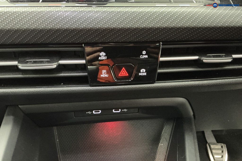 Volkswagen Golf R-Line Manual Petrol Hatchback - Stock Number (1634486) - 20th supplementary image