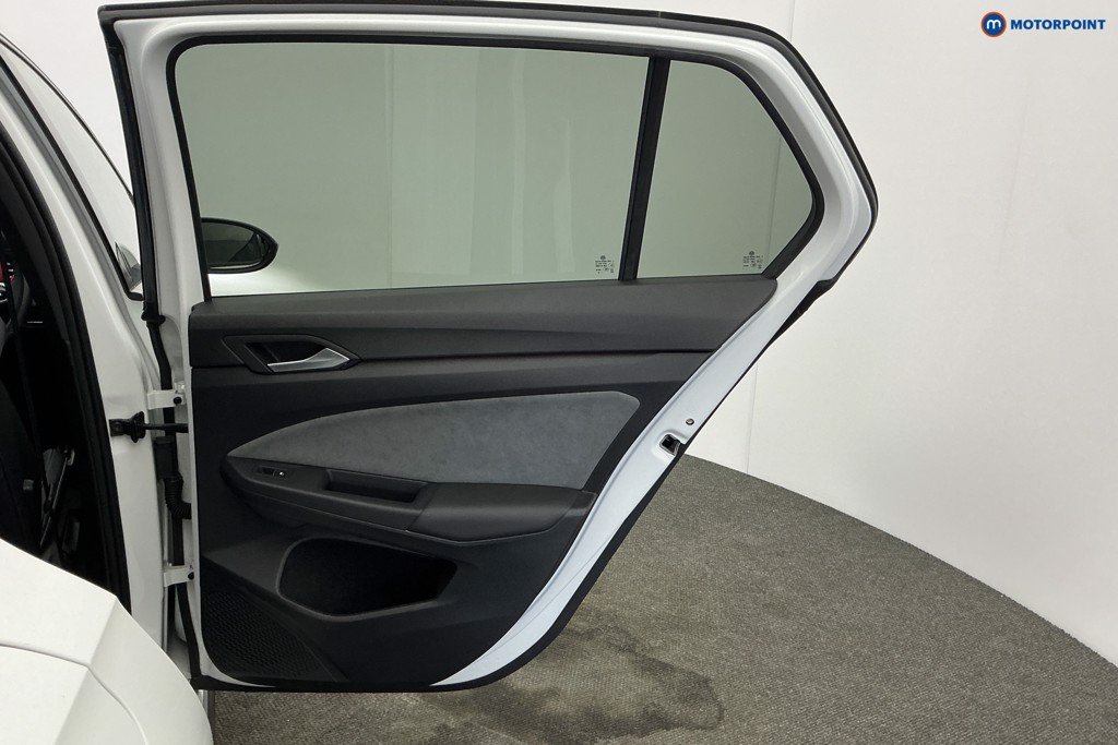 Volkswagen Golf R-Line Manual Petrol Hatchback - Stock Number (1634486) - 29th supplementary image