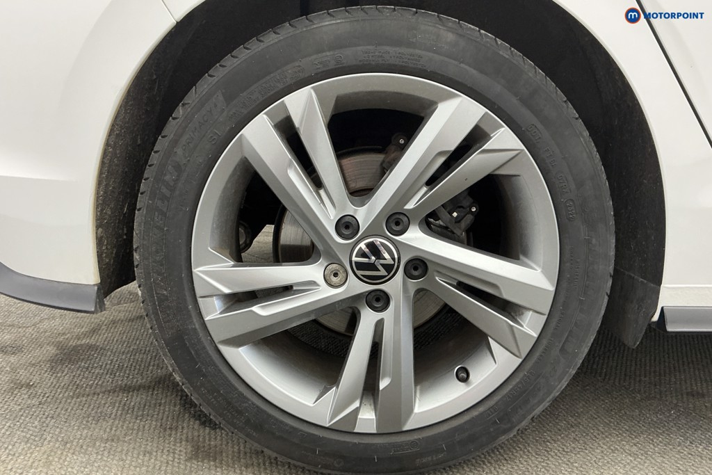Volkswagen Golf R-Line Manual Petrol Hatchback - Stock Number (1634486) - 39th supplementary image