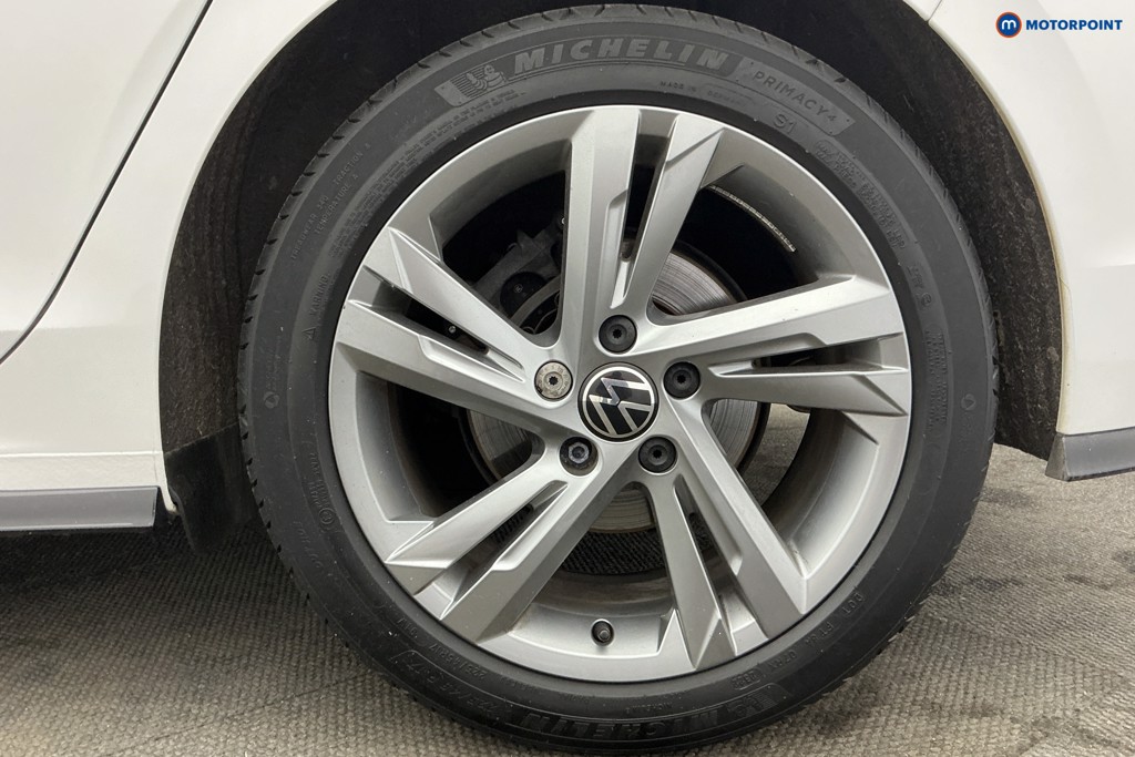 Volkswagen Golf R-Line Manual Petrol Hatchback - Stock Number (1634486) - 40th supplementary image