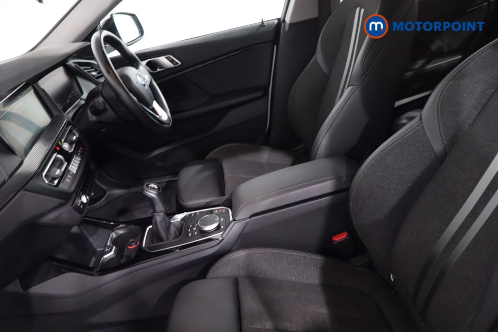 BMW 2 Series Sport Manual Petrol Saloon - Stock Number (1634736) - 4th supplementary image