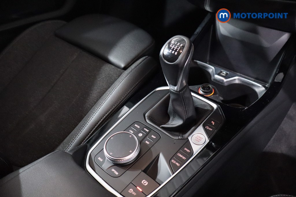 BMW 2 Series Sport Manual Petrol Saloon - Stock Number (1634736) - 19th supplementary image