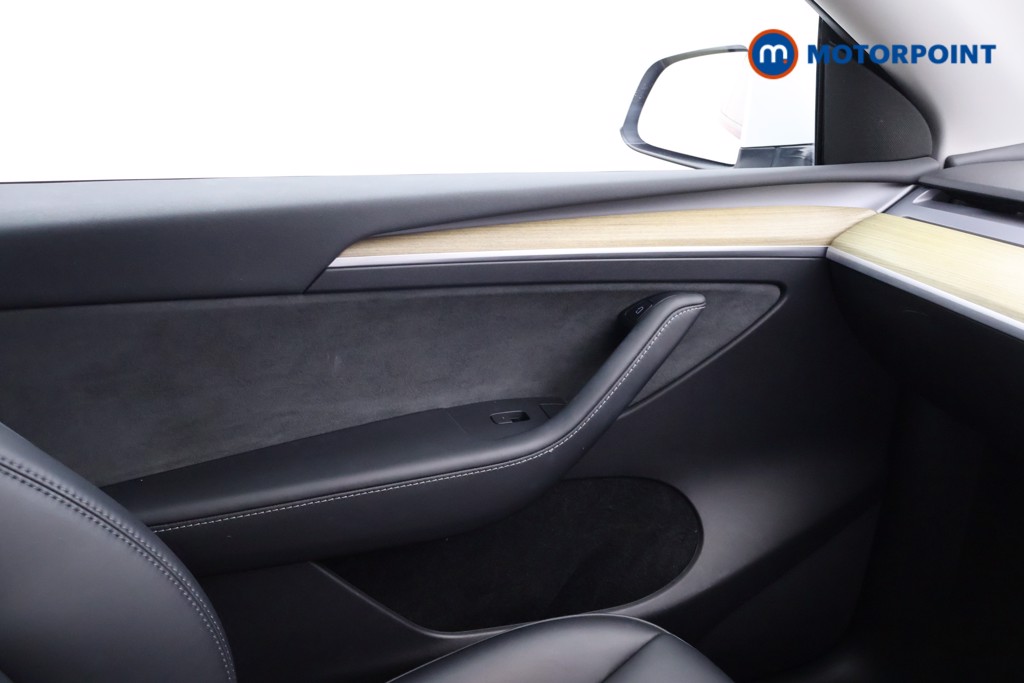 Tesla Model Y Rwd 5Dr Auto Automatic Electric SUV - Stock Number (1634775) - 6th supplementary image