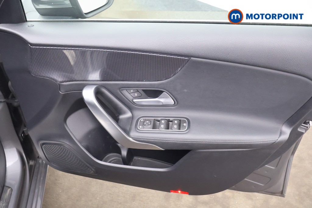 Mercedes-Benz A Class Sport Automatic Petrol Hatchback - Stock Number (1634952) - 11th supplementary image